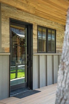 Along the North Inlet - Grand Lake, Remodeled Home