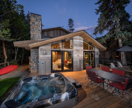 Along the North Inlet - Grand Lake, Remodeled Home