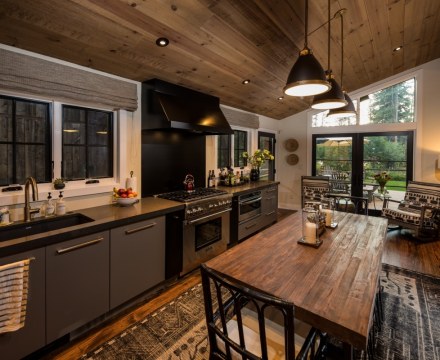 Along the North Inlet - Grand Lake, Remodeled Home