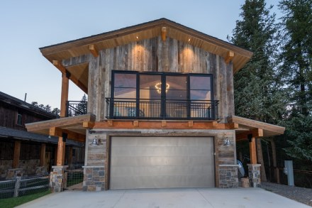 Along the North Inlet - Grand Lake, Remodeled Home