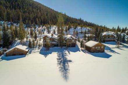 Life at the Lake in the Winter - Grand Lake, CO Premium Custom Home Build