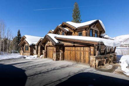 Life at the Lake in the Winter - Grand Lake, CO Premium Custom Home Build