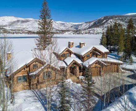 Life at the Lake in the Winter - Grand Lake, CO Premium Custom Home Build