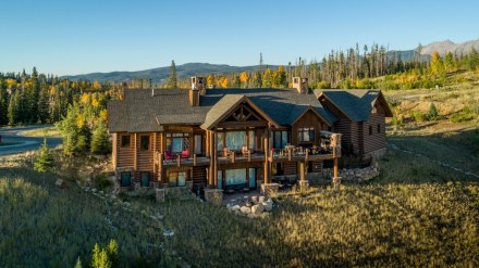 Rendezvous Log Cabin - Winter Park, CO