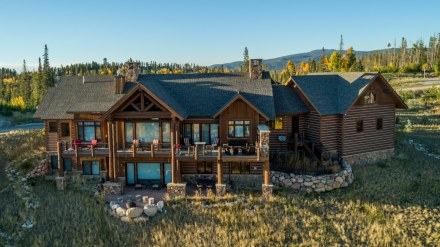 Rendezvous Log Cabin - Winter Park, CO