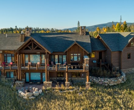 Rendezvous Log Cabin - Winter Park, CO
