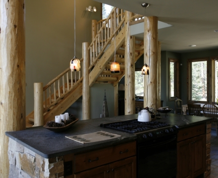 Stagecoach Log Cabin - Fraser, CO