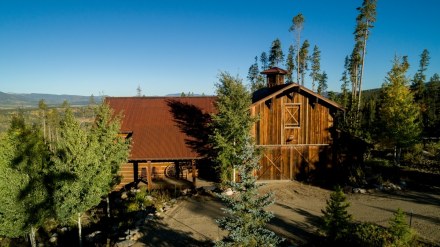 Upscale Barn - Fraser, CO