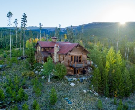 Upscale Barn - Fraser, CO