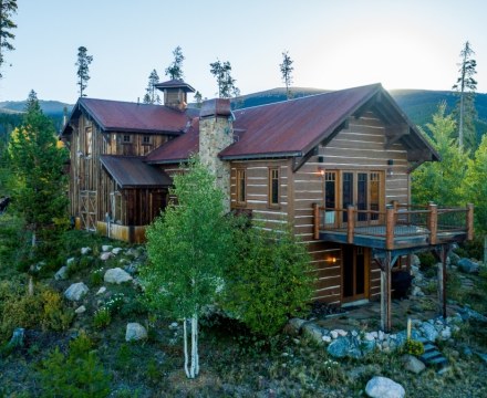 Upscale Barn - Fraser, CO